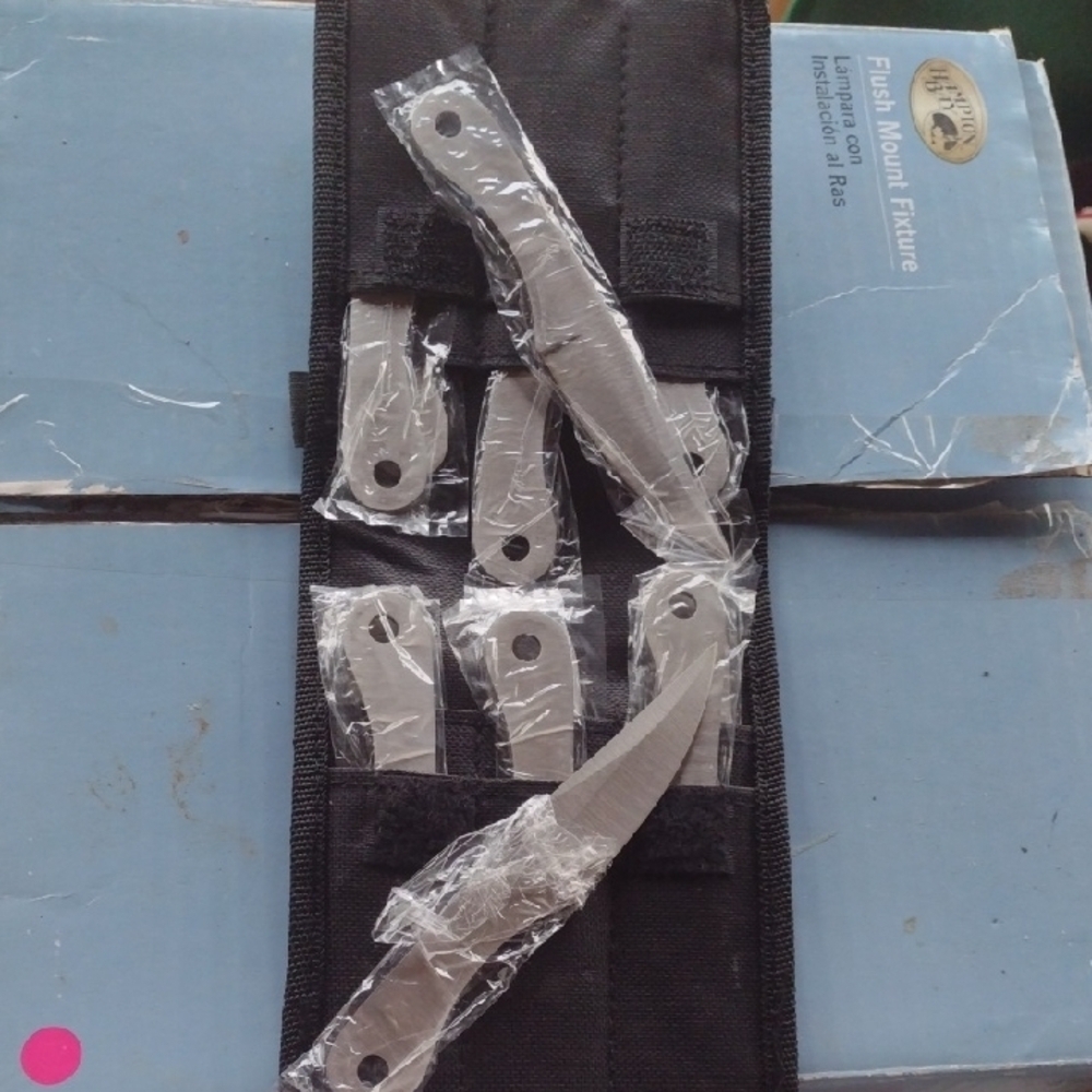 12 Stainless Steel Kitchen/Utility Knives Set